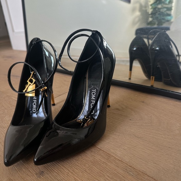 Tom Ford Lock and Key Heels - Picture 2 of 3